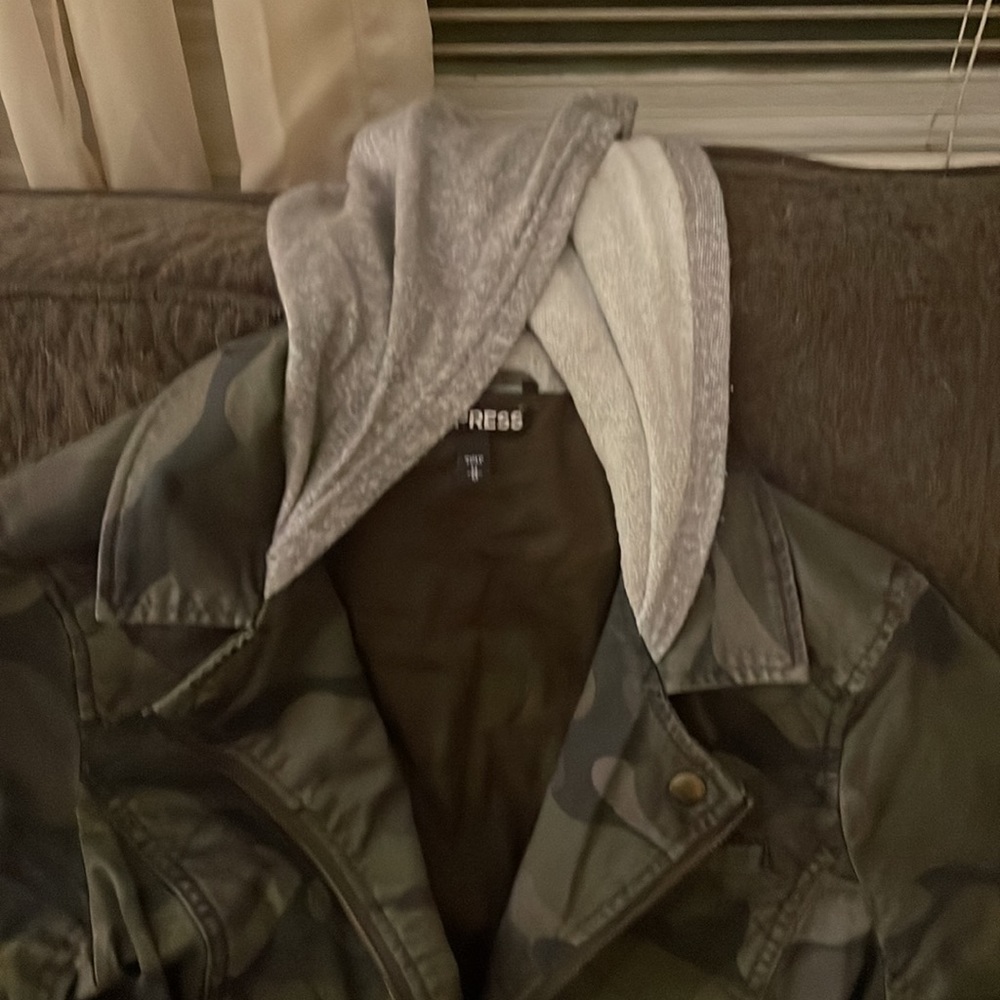 Camo jacket - Picture 3 of 3